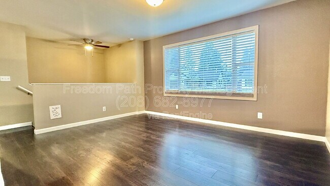 Foto del edificio - 31719 N Barbara Ave