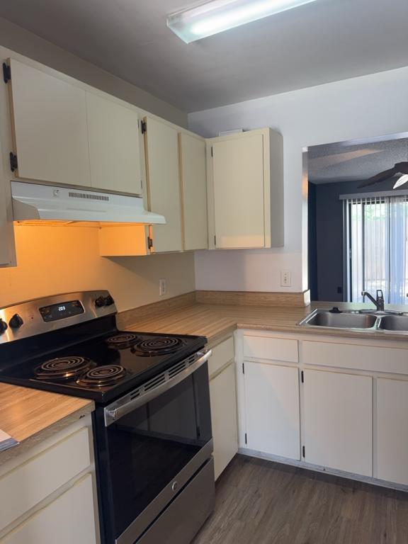 Foto del edificio - 1430 Highland Ridge Cir