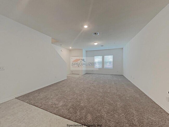 Building Photo - 3194 Azolla St