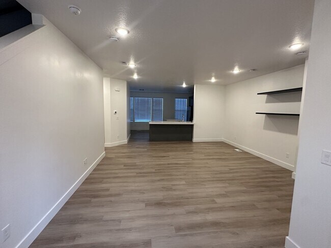 Foto del edificio - 1762 W 220 S