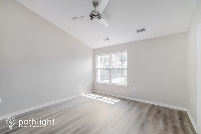 Foto del edificio - 7502 Oakpost Ct