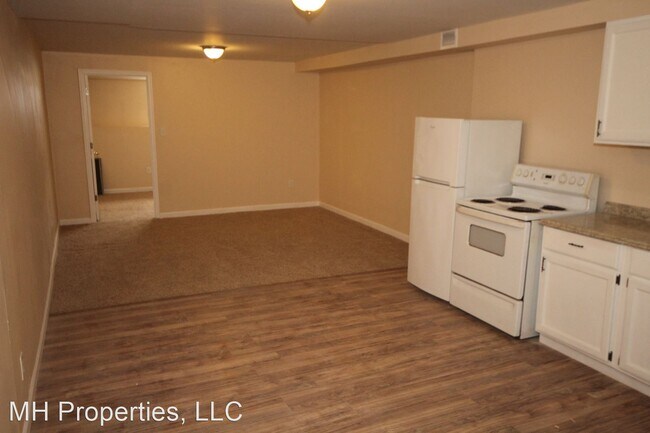 Building Photo - 1 br, 1 bath House - 2736 Beryl Ave B