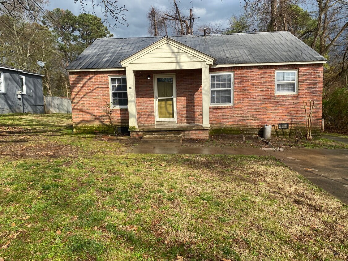 18 Montclair Dr, Jackson, TN 38301 House Rental in Jackson, TN