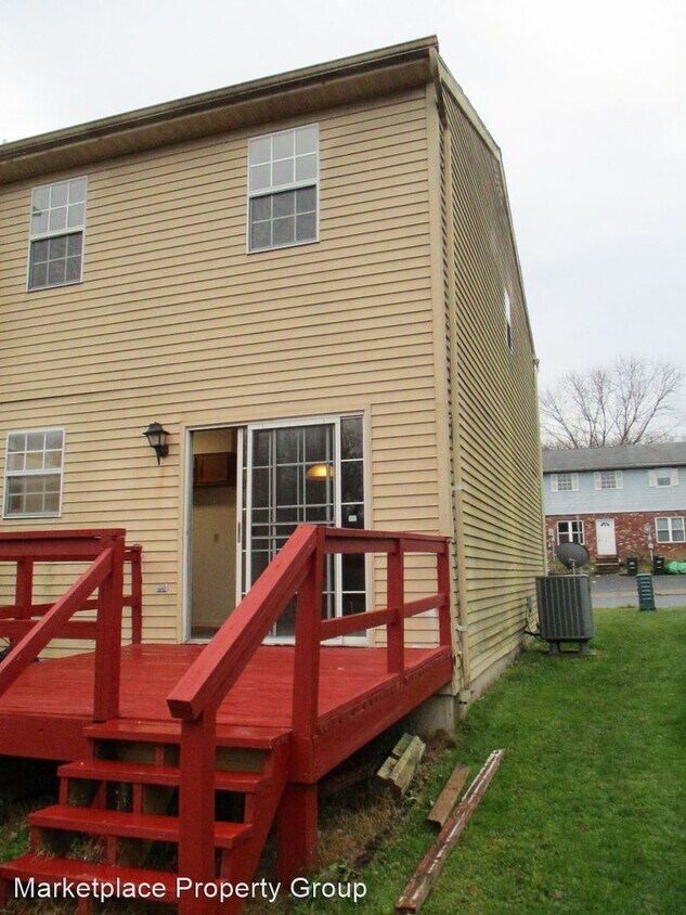 Primary Photo - 3 br, 1.5 bath House - 521 Old Forge Drive
