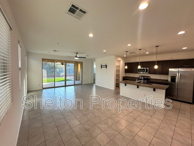 Building Photo - 13273 W Crimson Ter