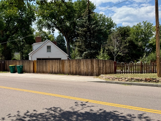 Foto del edificio - 1521 Columbine Blvd