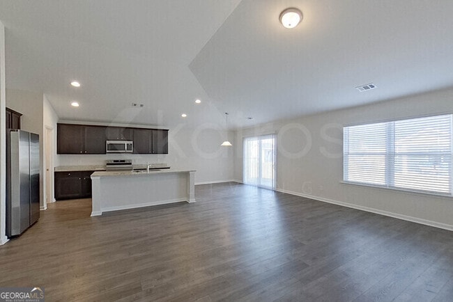 Building Photo - 117 Ebenezer Blf Wy