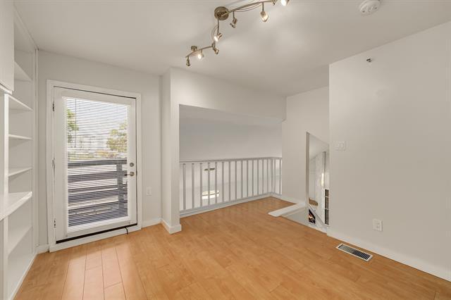 Foto del edificio - 1563 Mccoy St