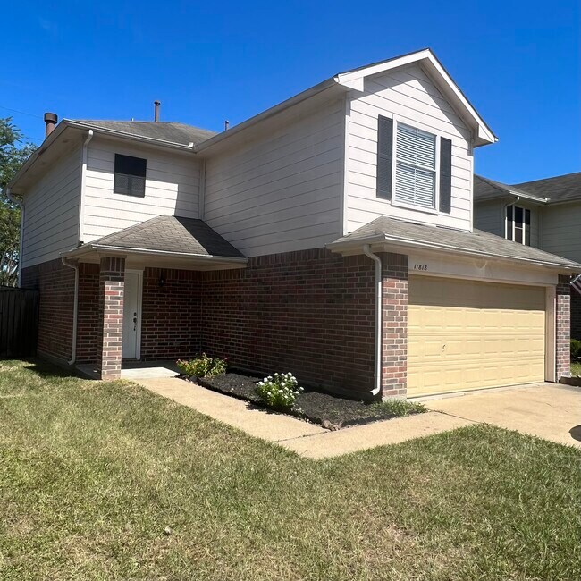 Foto del edificio - 11818 Sandy Stream Dr