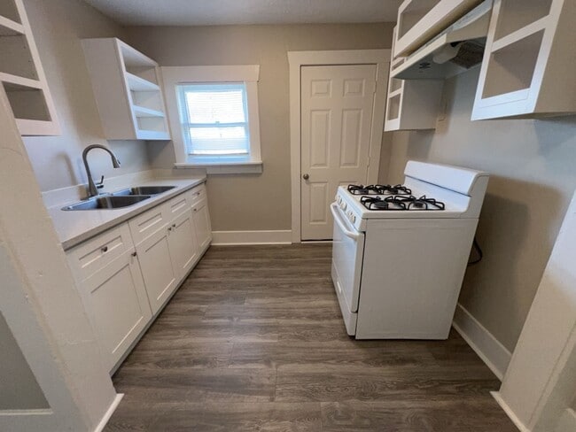 Photo - 6915 Avenue L Apartment