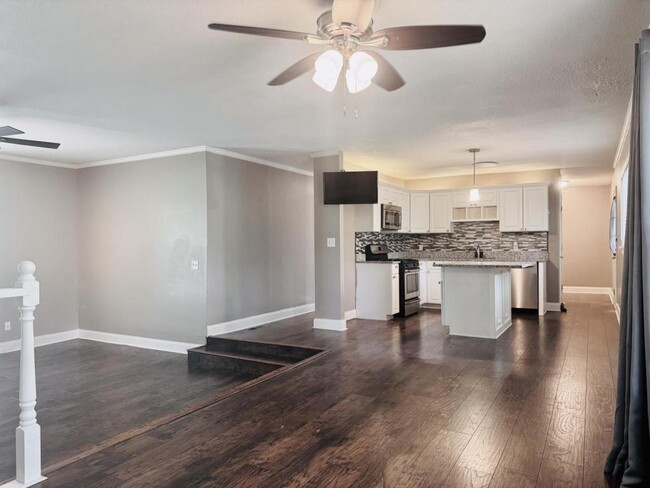 Foto del edificio - 975 Pair Rd SW