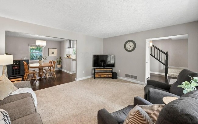 Building Photo - 3567 Rochfort Bridge Dr