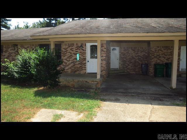 Building Photo - 9900 Pinnacle Valley Rd