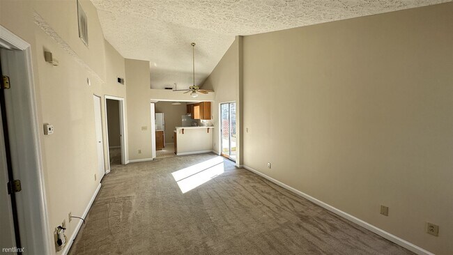 Foto del edificio - 2 br, 1 bath House - 612 Poplar Place