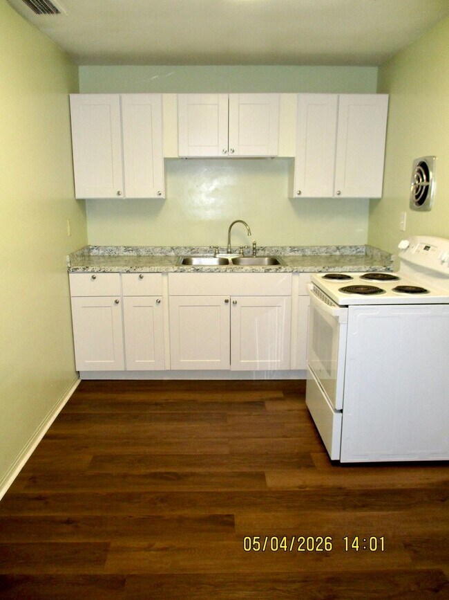 Foto del edificio - Charming 3 bedroom 1 bathroom Daytona Beach