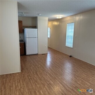 Building Photo - 1323 Harris Hill Rd