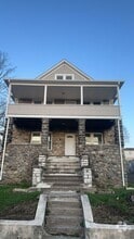 Building Photo - 64 Maplewood Ave