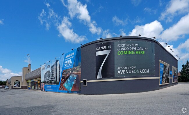 Primary Photo - Avenue on 7