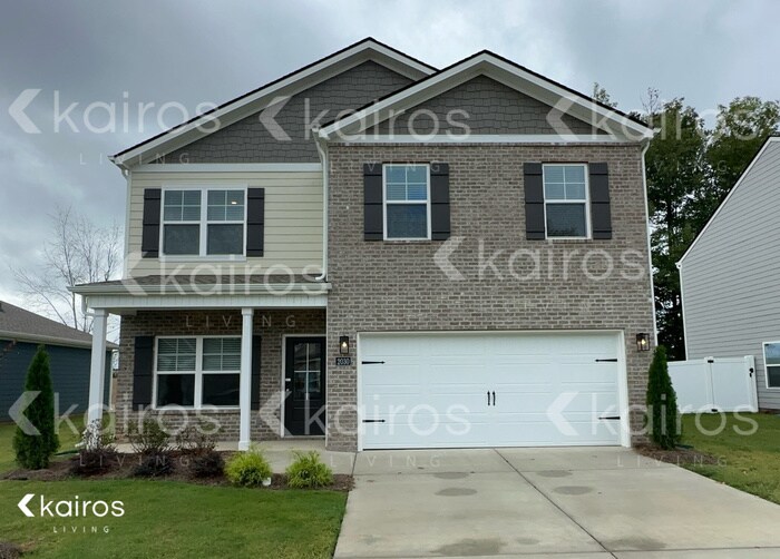 Primary Photo - 2030 Fairview Hls Dr NE