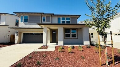 Building Photo - 2850 Talkeetna St