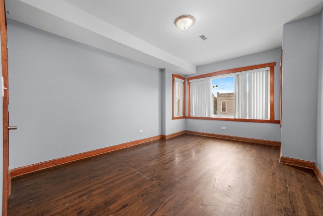 Building Photo - 4538 W Jackson Blvd
