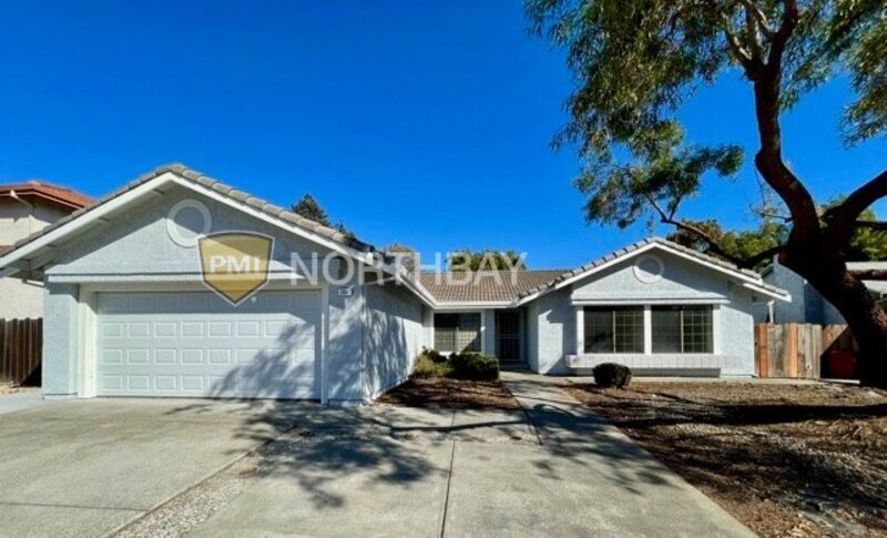 Primary Photo - 590 Chaucer Ln