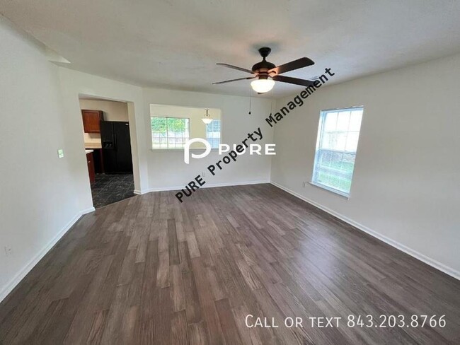Building Photo - 5106 Torrey Ln