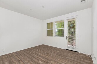 Building Photo - 503 Sandpiper Wy