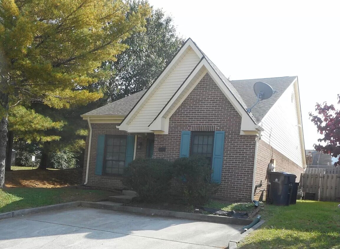 2303 Gorby Way, Knoxville, TN 37923 Townhome Rentals in Knoxville TN