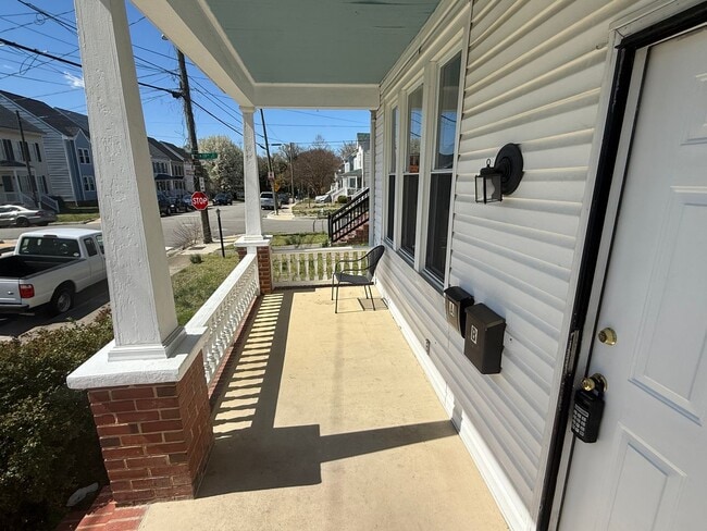 Photo - 1729 Porter Street Apartment
