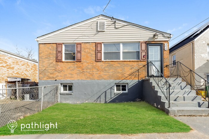 Foto principal - 5030 Fable Street, Capitol Heights, MD, 20743