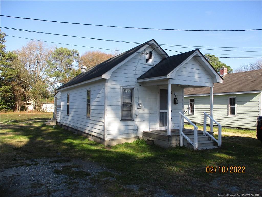 617 E St, Dunn, NC 28334 House Rental in Dunn, NC
