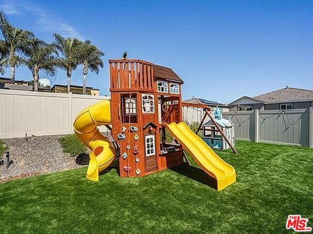 Building Photo - 8621 Lake Ashmere Dr