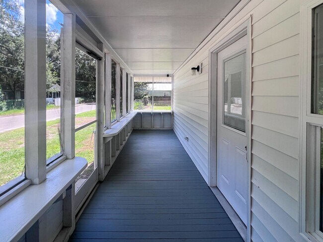 Foto del edificio - Pet Friendly 2BR/2BA + Flex Space on Doubl...