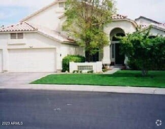 Building Photo - 747 S Lagoon Dr