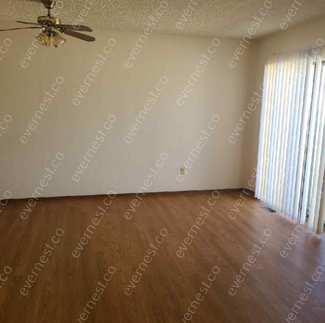 Building Photo - 1701 Cato Cir