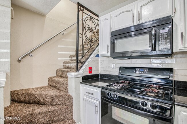 Building Photo - 3427 Idalia Ave