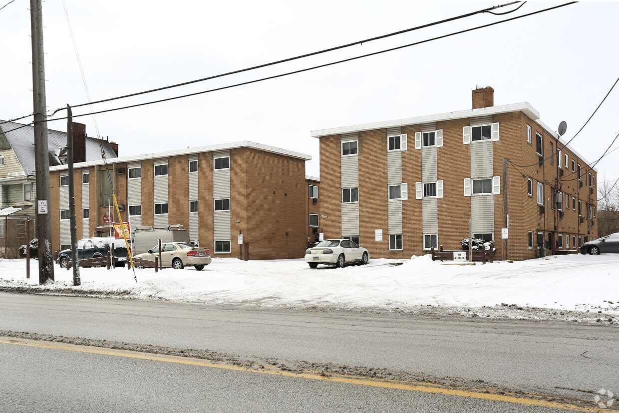 Primary Photo - West 14 Lofts