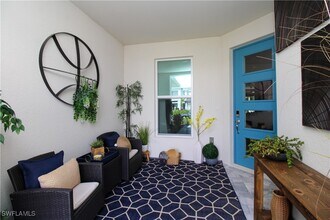 Building Photo - 8857 Oceana Wy