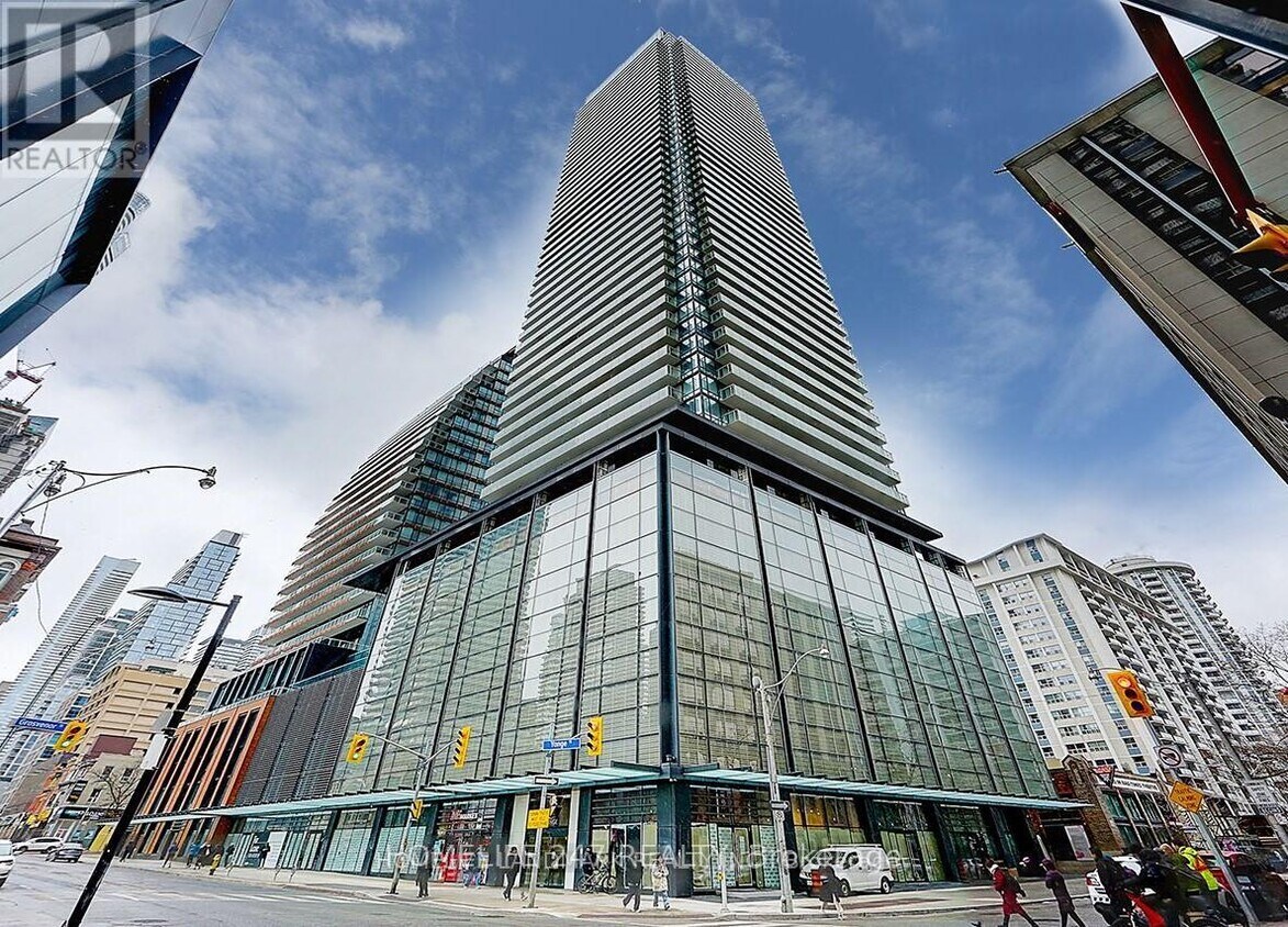 Primary Photo - 501-2501 Yonge St