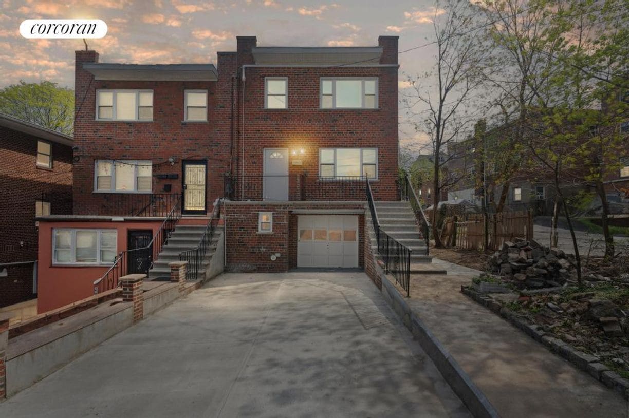 Foto principal - 224 W 252nd St