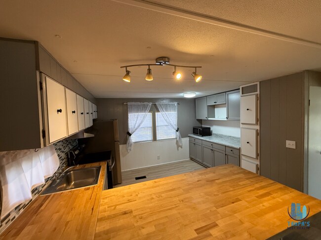Foto del edificio - Updated Rental in Zephyrhills