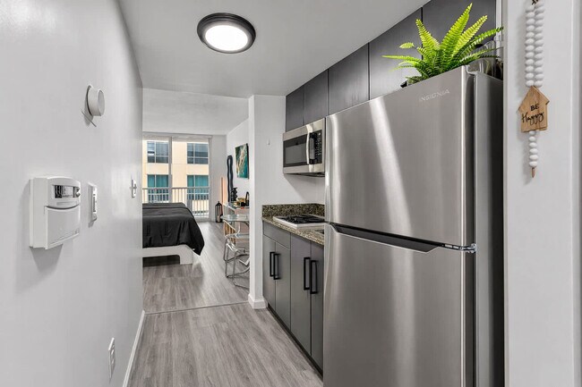 Foto del edificio - 1 SE 12th St