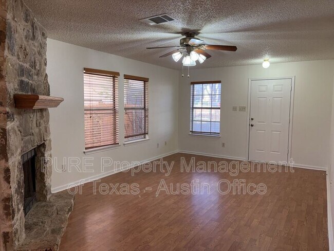 Building Photo - 1421 Garden Path Dr