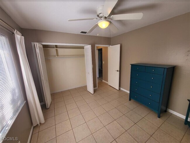 Foto del edificio - 4504 SW 7th Pl