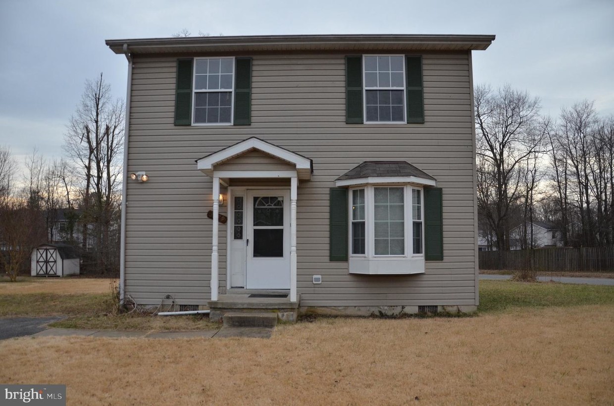 Primary Photo - 3379 Lox St