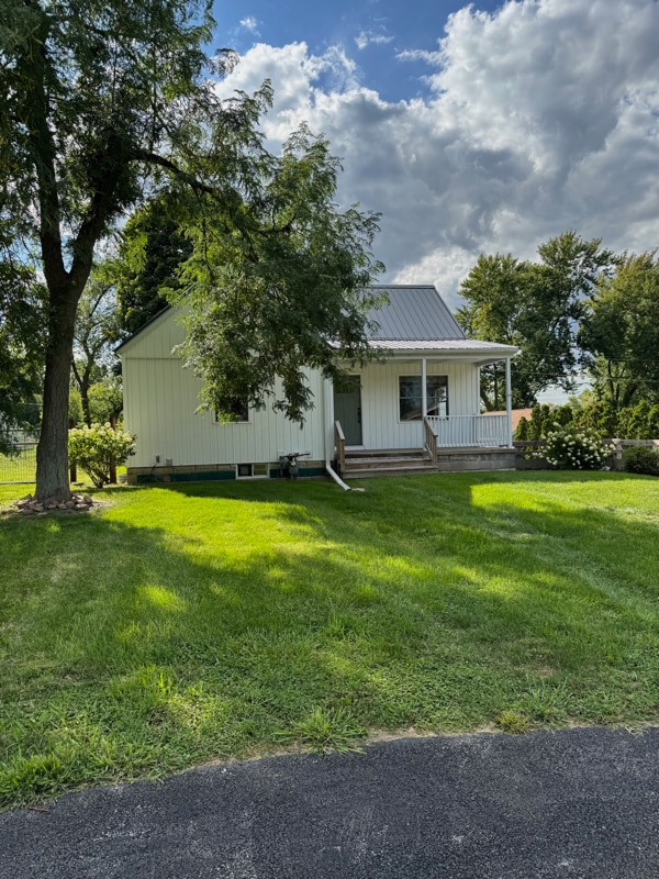 Building Photo - 192 N Arseneau Rd