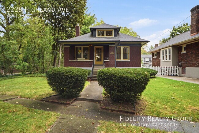 Foto del edificio - 2228 Highland Ave