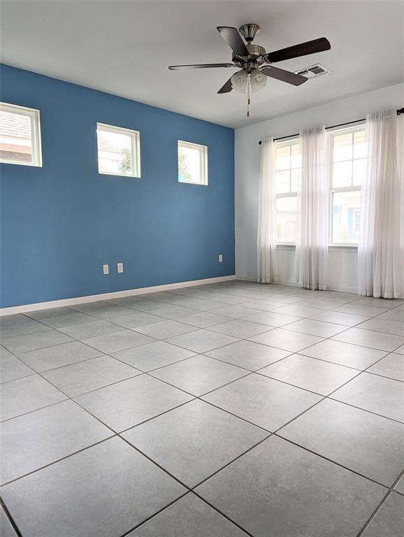 Foto del edificio - 135 Frasier Dr