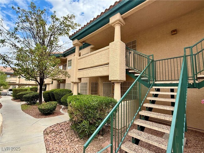 Foto del edificio - 8410 Eldora Ave